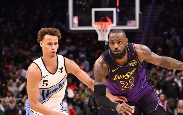 开云入口-9战7负，湖人跌到附加赛边缘：替补羸弱詹眉孤独